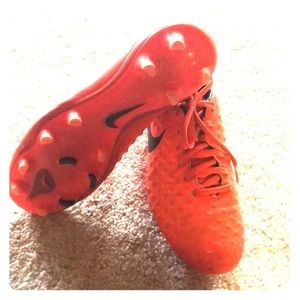 Nike outdoor soccer cleats like new condition.